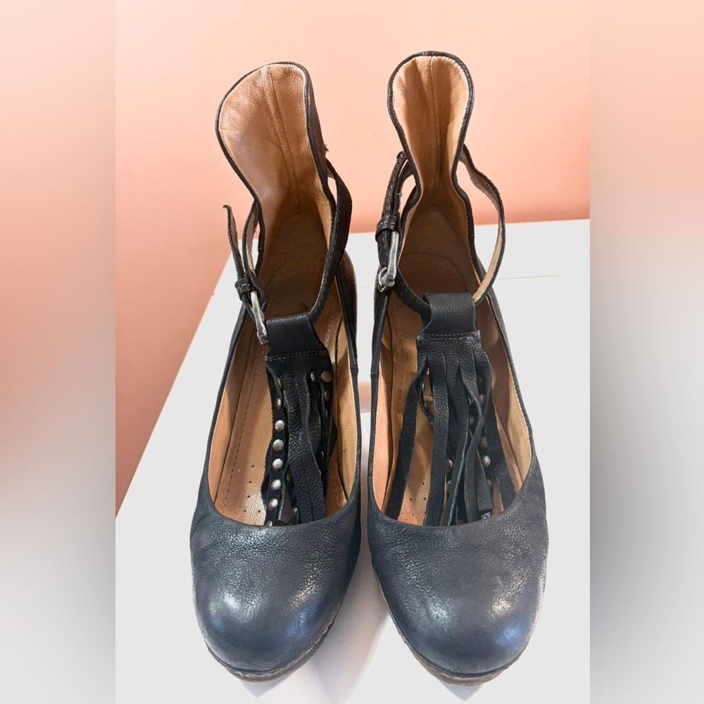Aerostep Genuine Leather Women’s Shoes - Picture 6 of 13